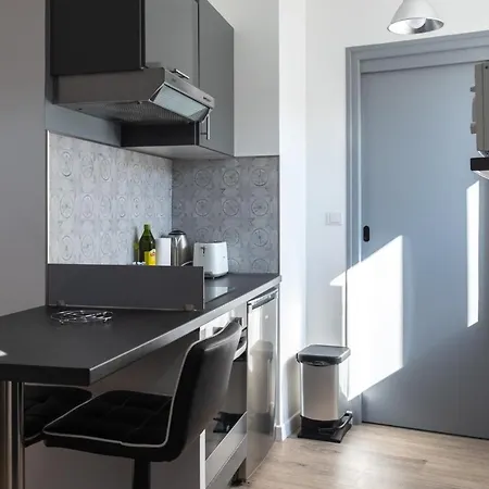 דירה T2 Cosy Proche Centre Ville שולה